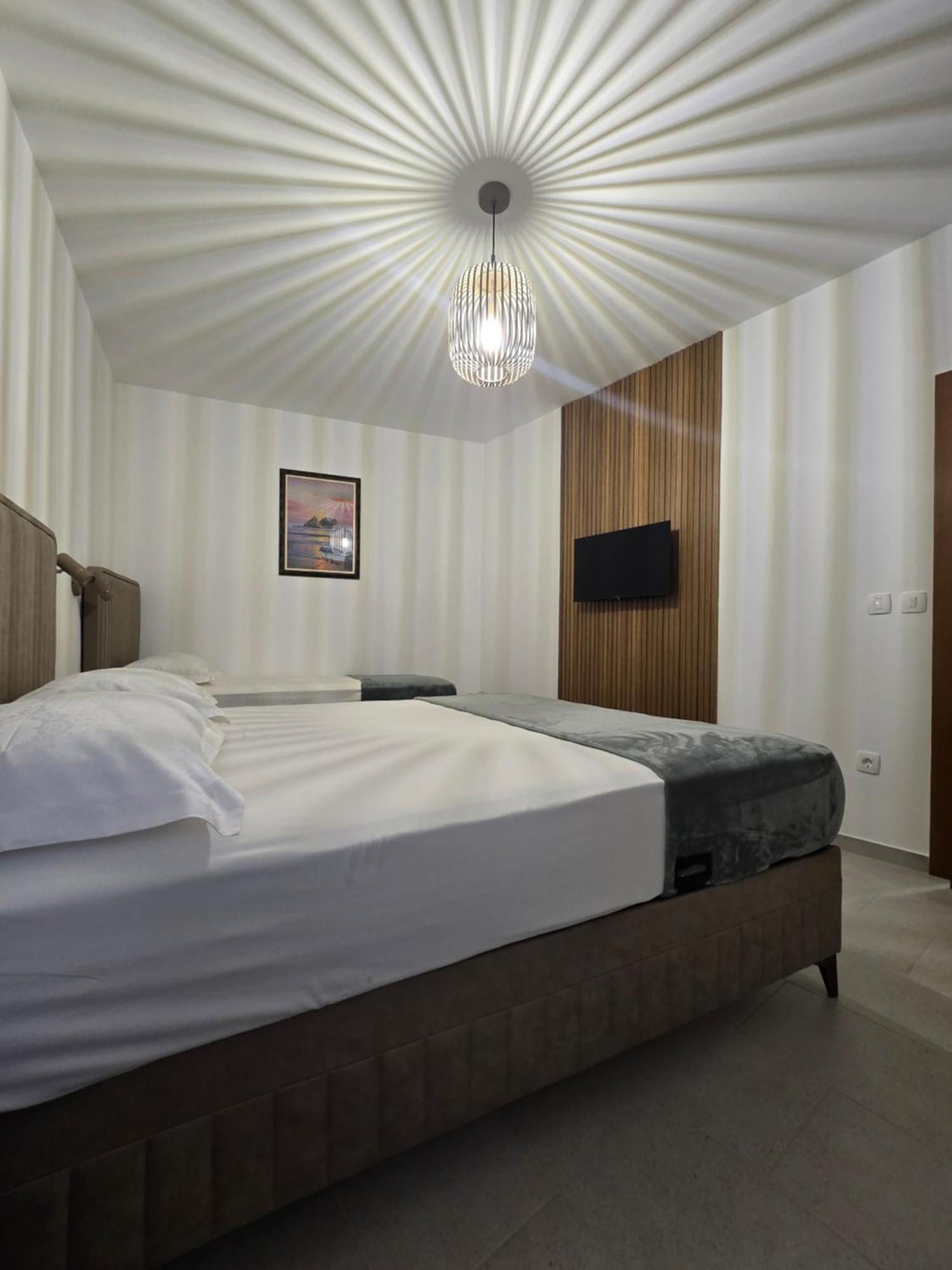 Guest House Medin Petrovac Exterior photo