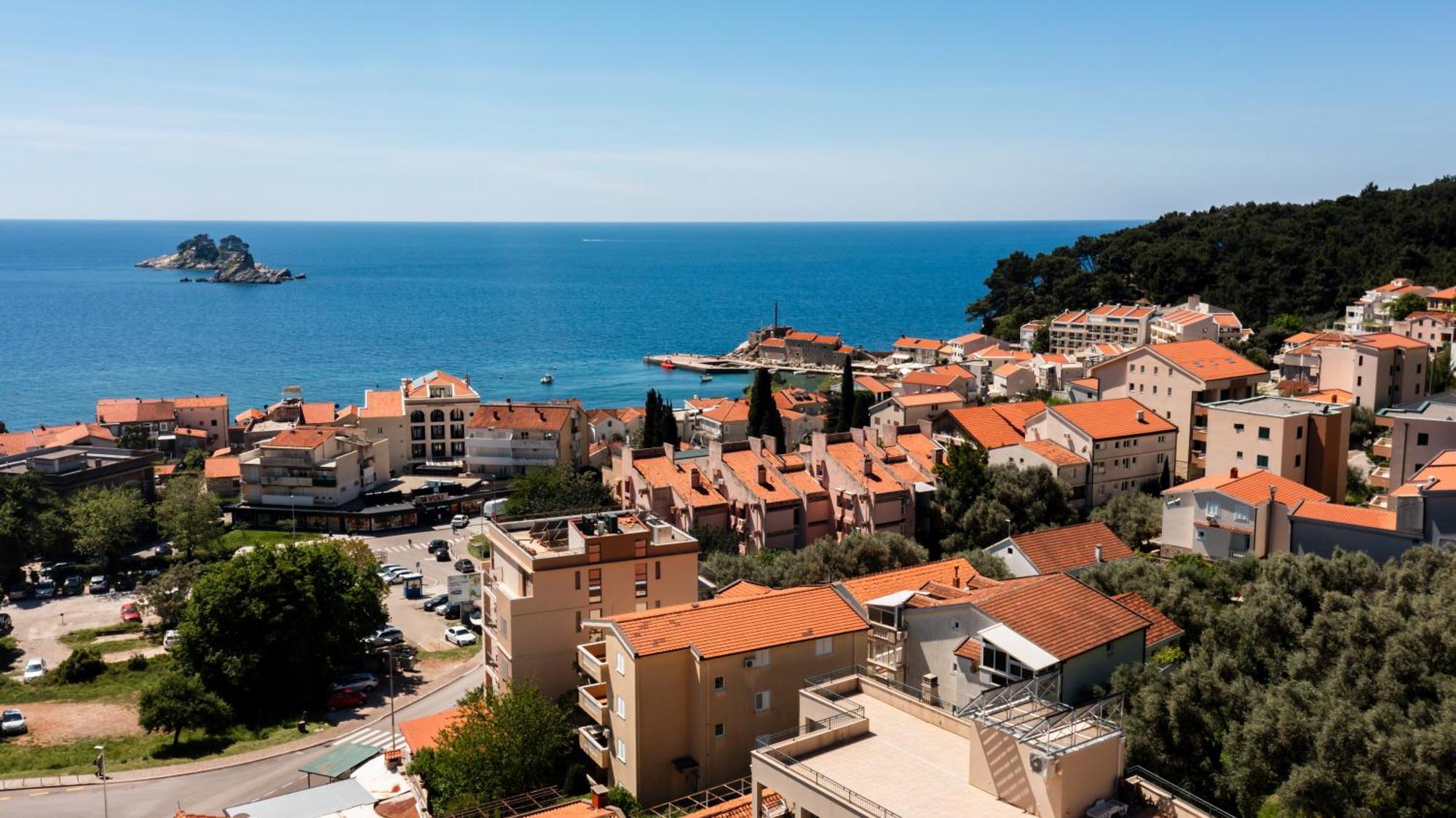 Guest House Medin Petrovac Exterior photo